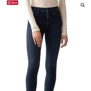 Agolde premium denim. Sophie high rise.